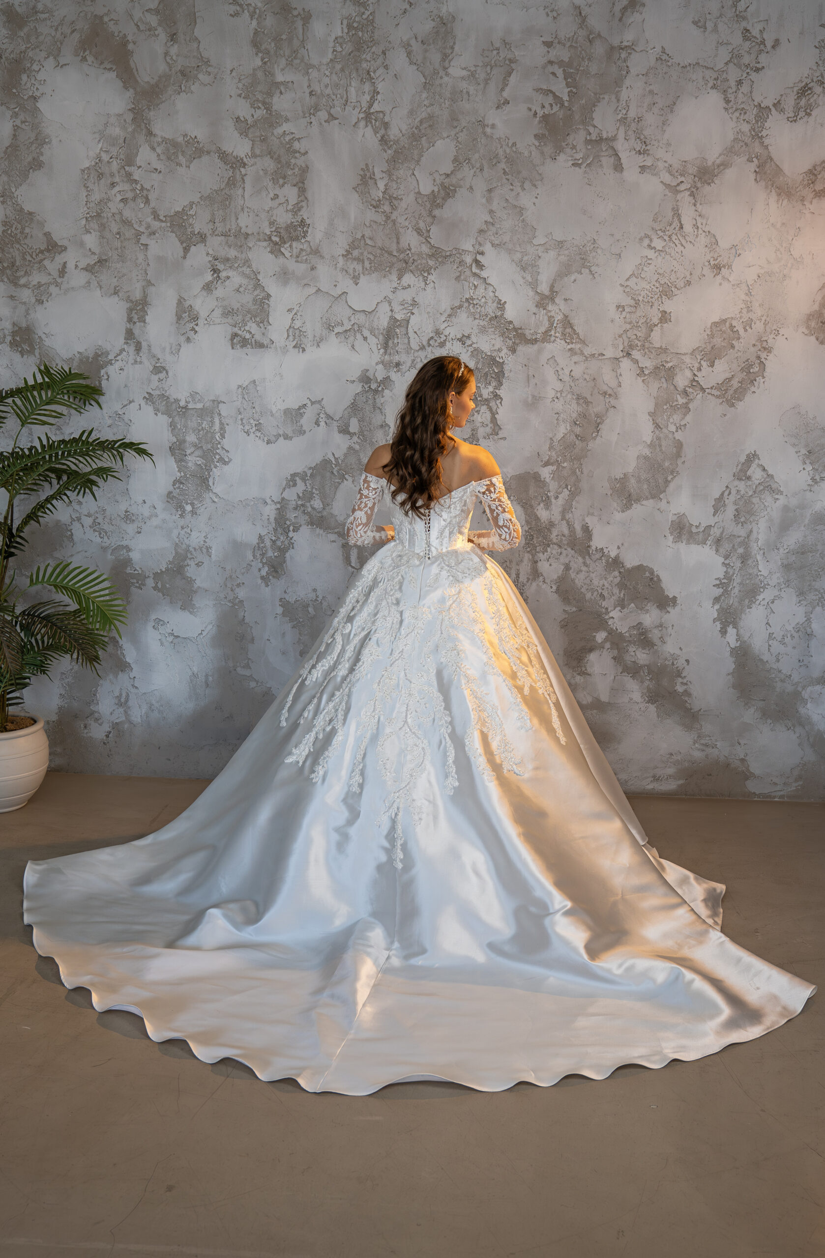 Siena-Lacemuse-Bridal (1)